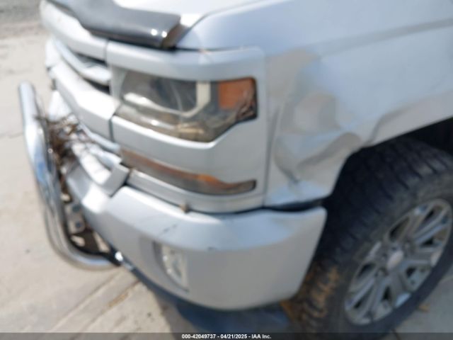 2018 CHEVROLET SILVERADO 1500 3GCUKREC7JG301977 Photo 5