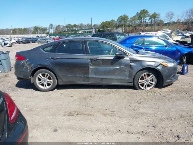 3FA6P0H74JR233829 Ford FUSION SE