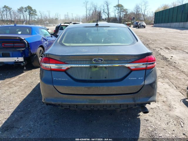 3FA6P0H74JR233829 Ford FUSION SE