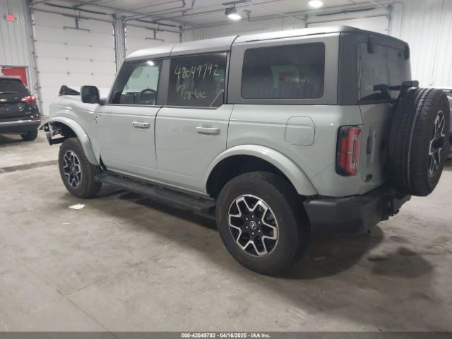 2023 FORD BRONCO 1FMEE5BP7PLC09674 Photo 2