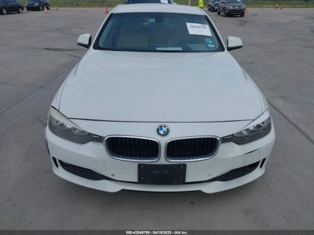 WBA3B1G5XFNT05271 BMW 320i