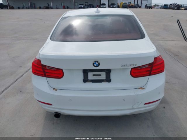 WBA3B1G5XFNT05271 BMW 320i