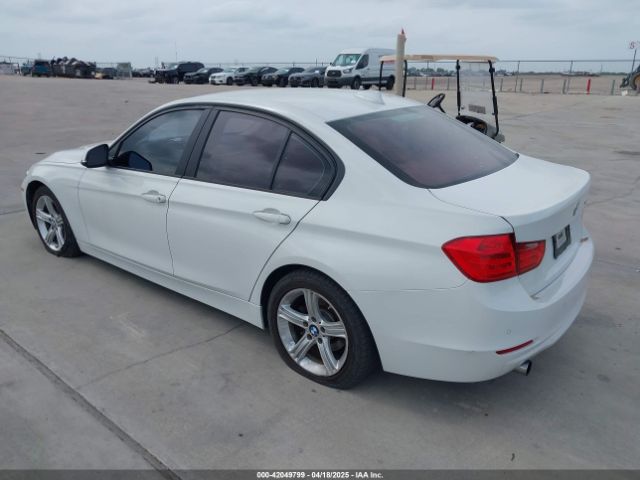 WBA3B1G5XFNT05271 BMW 320i