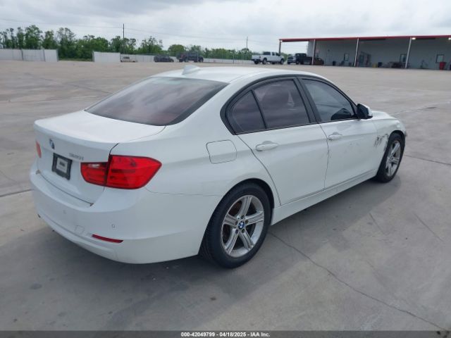 WBA3B1G5XFNT05271 BMW 320i