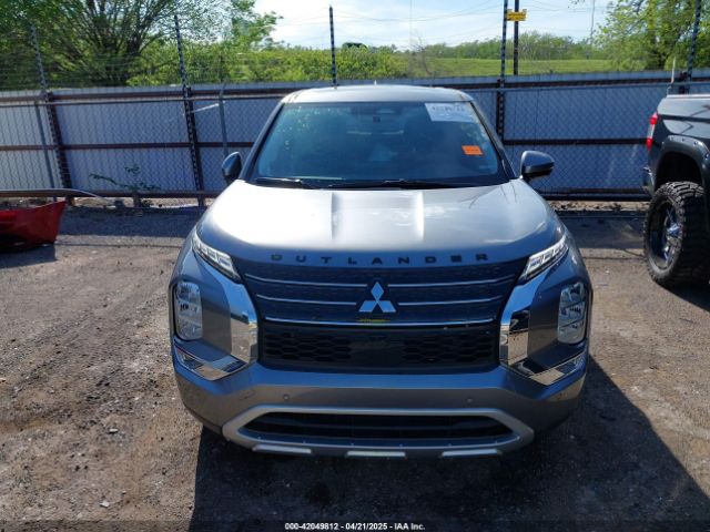 JA4J3VA82RZ011100 Mitsubishi Outlander Se 2.5 2wd