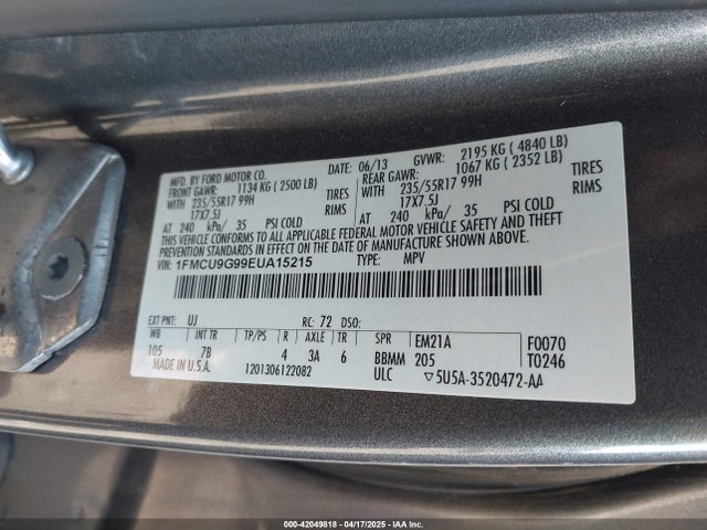 1FMCU9G99EUA15215 Ford ESCAPE SE