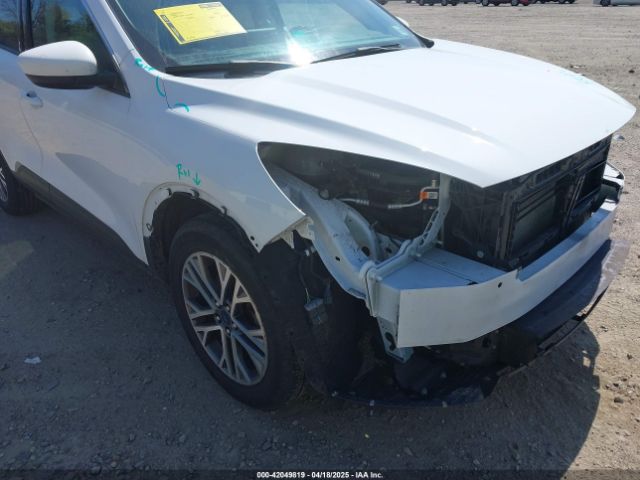 1FMCU9H92MUA07776 Ford ESCAPE SEL
