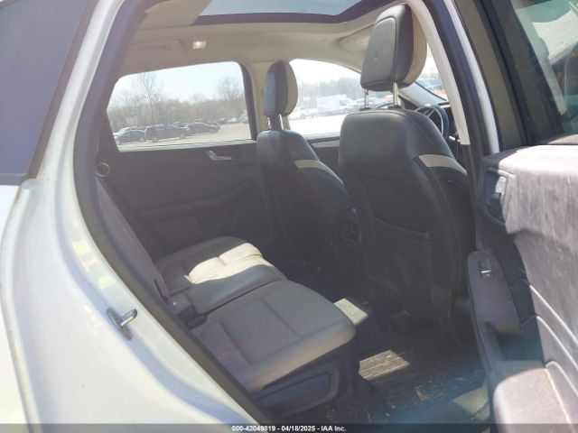 1FMCU9H92MUA07776 Ford ESCAPE SEL