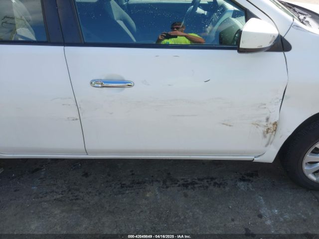 3N1CN7AP6JL884732 Nissan Versa 1.6 Sv