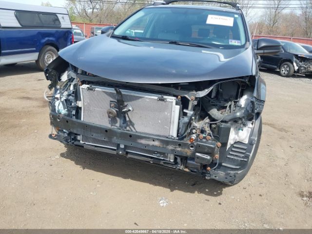2T3BFREV3FW328727 Toyota RAV4 LE