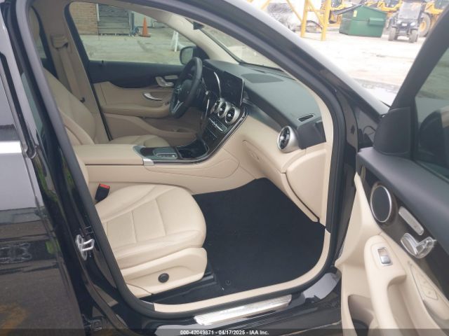 W1N0G8EB0NV367990 Mercedes-Benz Glc 300 4matic Suv
