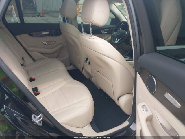 W1N0G8EB0NV367990 Mercedes-Benz Glc 300 4matic Suv