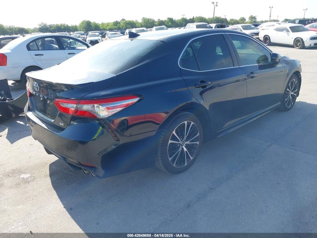 4T1B11HK0KU697016 Toyota CAMRY SE
