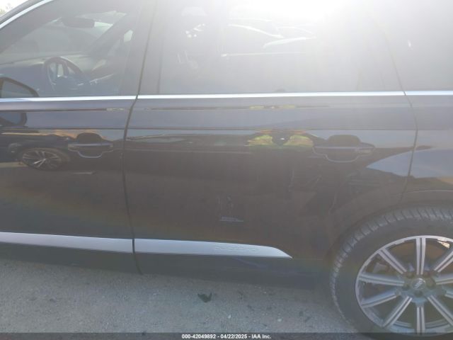 WA1LAAF75JD054810 Audi Q7 3.0t Premium