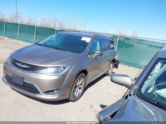 2C4RC1EG1HR566115 Chrysler Pacifica Touring-l Plus