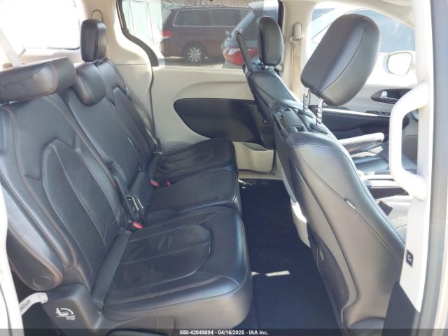 2C4RC1EG1HR566115 Chrysler Pacifica Touring-l Plus