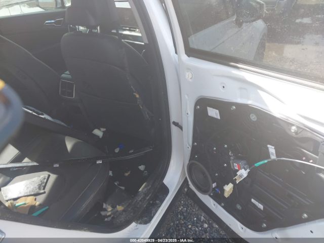 5XYK43AF3PG052261 KIA Sportage Sx