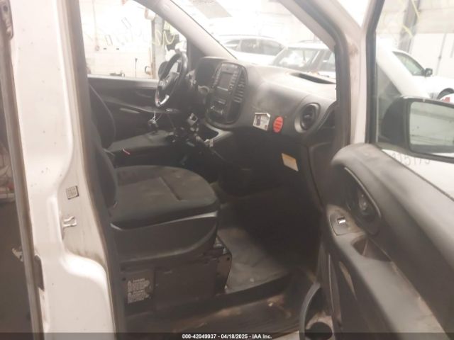 2019 MERCEDES-BENZ METRIS WD3PG3EA7K3532483 Photo 4