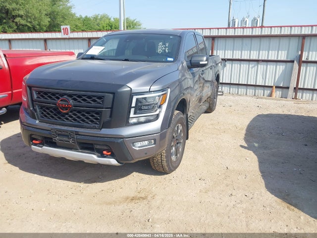 Nissan Titan Pro-4x 4x4 2023 1N6AA1ED7PN100108 Image 2