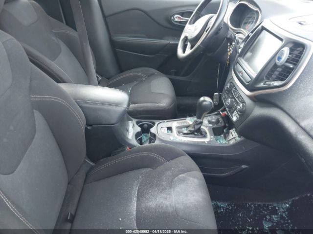 1C4PJMCS7GW146807 Jeep Cherokee North