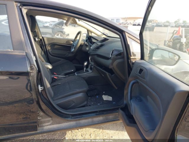 3FADP4BJXJM117051 Ford FIESTA SE