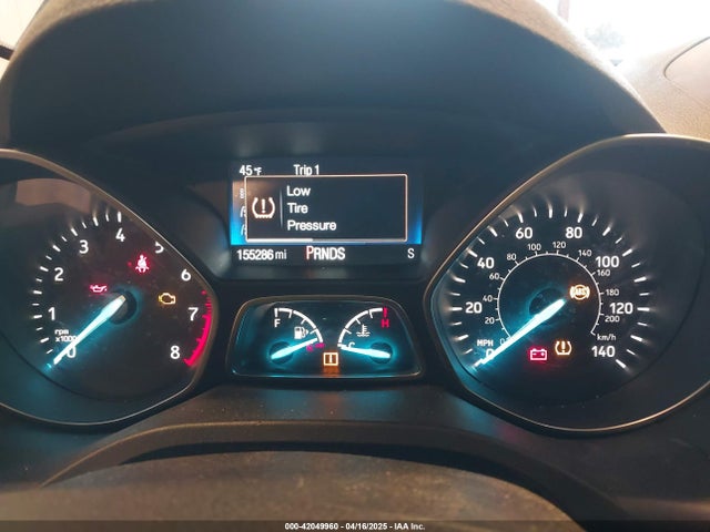 1FMCU0GDXHUD38967 Ford ESCAPE SE