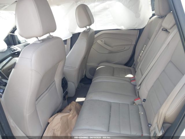 1FMCU0JX1EUD66283 Ford Escape Titanium