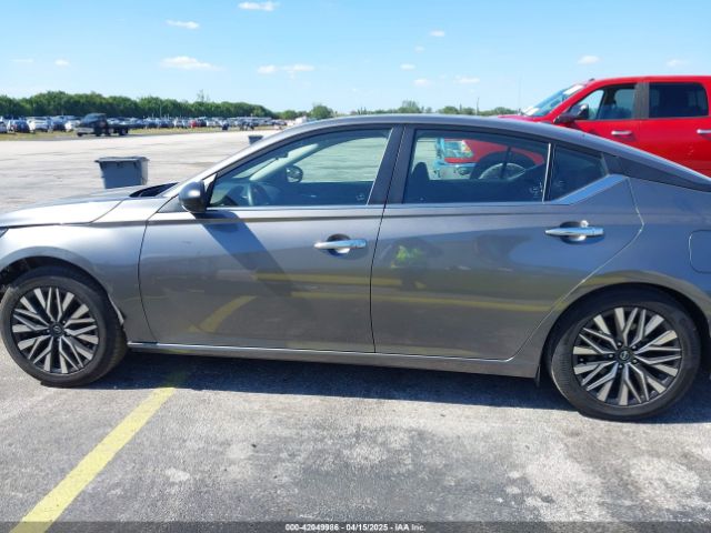 1N4BL4DVXRN320168 Nissan Altima Sv Fwd