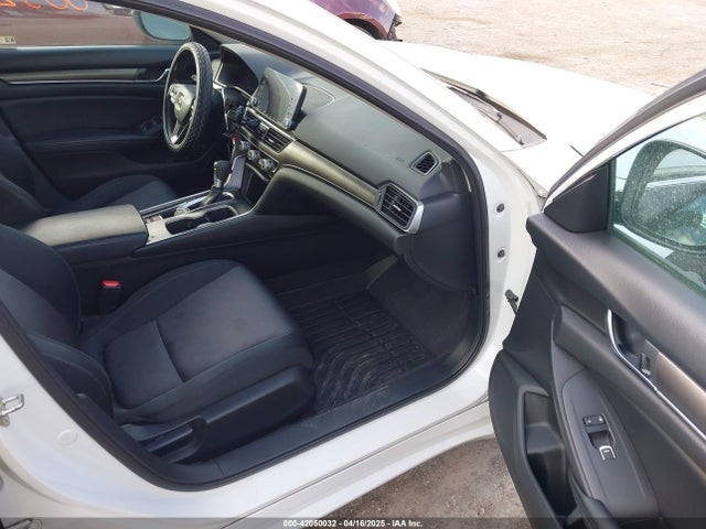 1HGCV1F16JA086867 Honda ACCORD LX