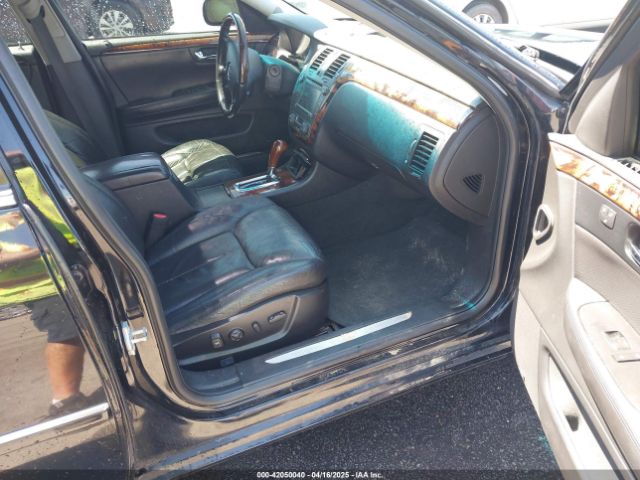 2011 CADILLAC DTS 1G6KH5E65BU140314 Photo 4