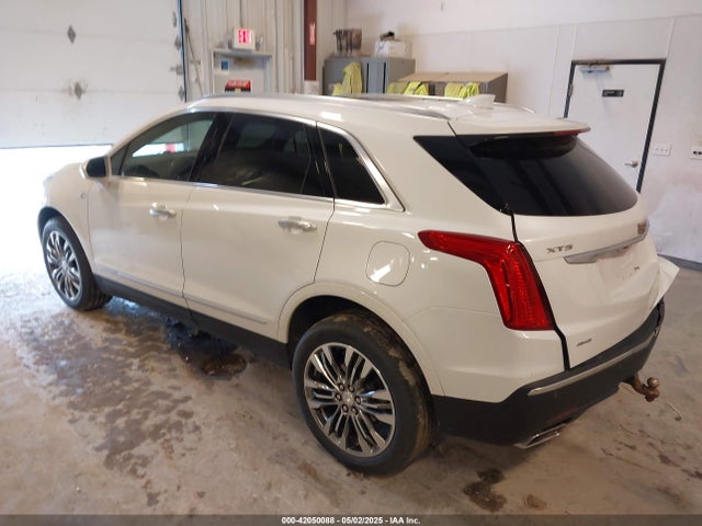 2019 CADILLAC XT5 1GYKNDRS3KZ149162 Photo 2