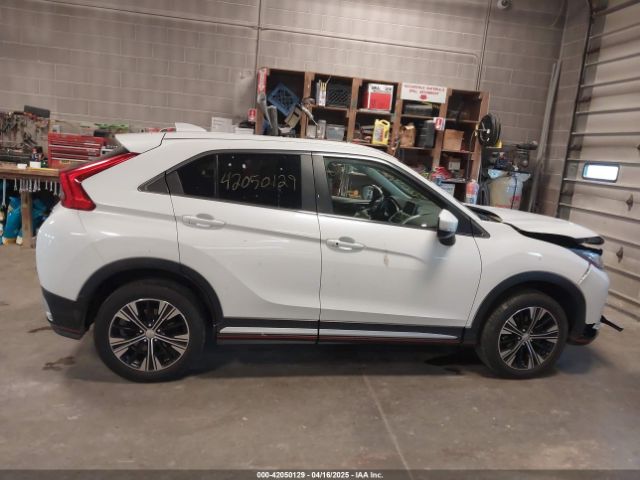 JA4AT5AA1JZ037596 Mitsubishi Eclipse Cross Se