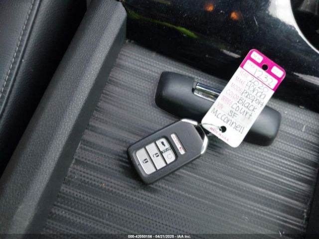 5FNYF7H90LB000700 Honda Passport 2wd Touring