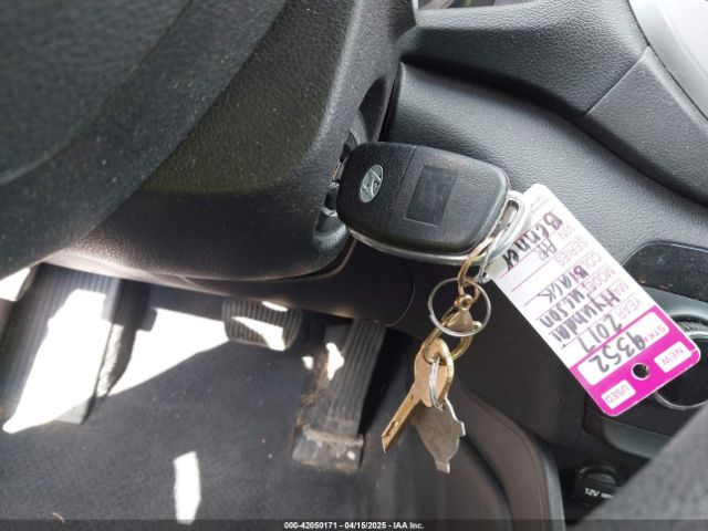KM8J23A47HU536722 Hyundai TUCSON SE