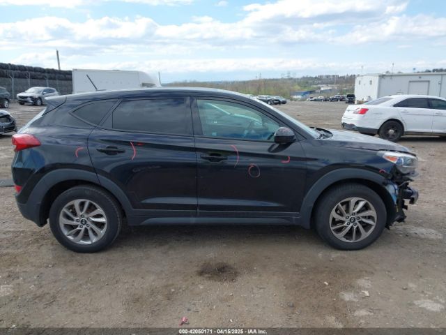 KM8J23A47HU536722 Hyundai TUCSON SE