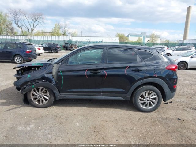 KM8J23A47HU536722 Hyundai TUCSON SE