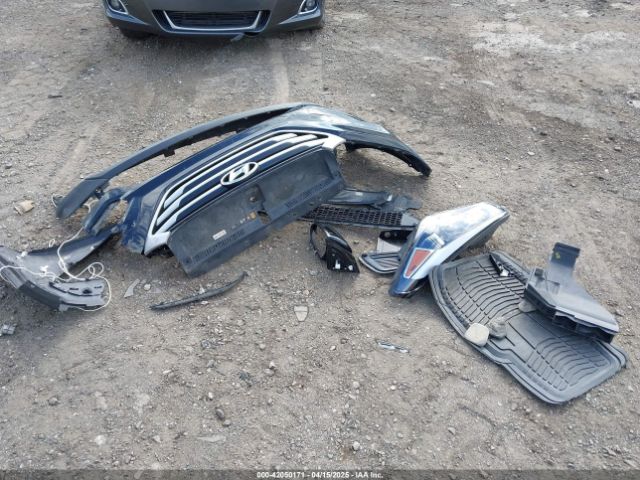 KM8J23A47HU536722 Hyundai TUCSON SE