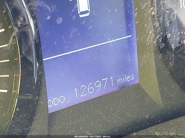 5TDKK3DC0FS663826 Toyota Sienna Le 8 Passenger