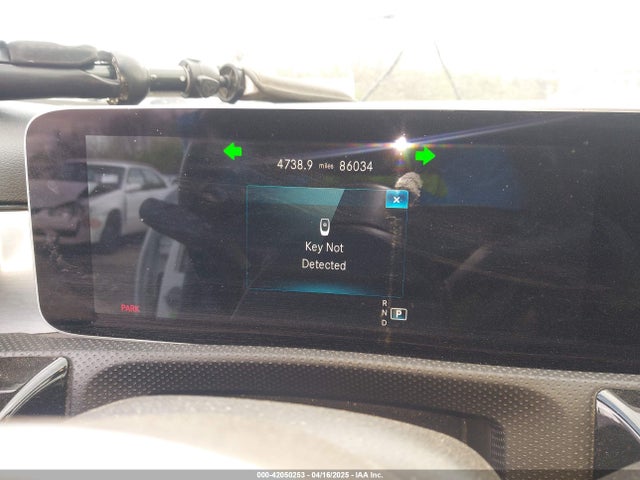 WDD3G4FB1KW030381 Mercedes-Benz A 220 4matic