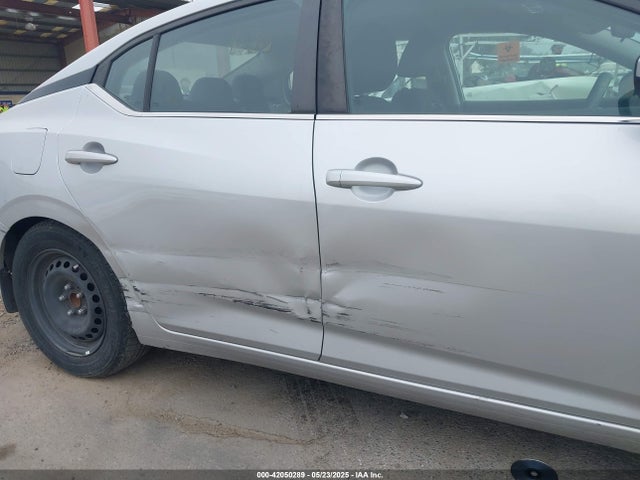 3N1AB8BV0MY244767 Nissan Sentra