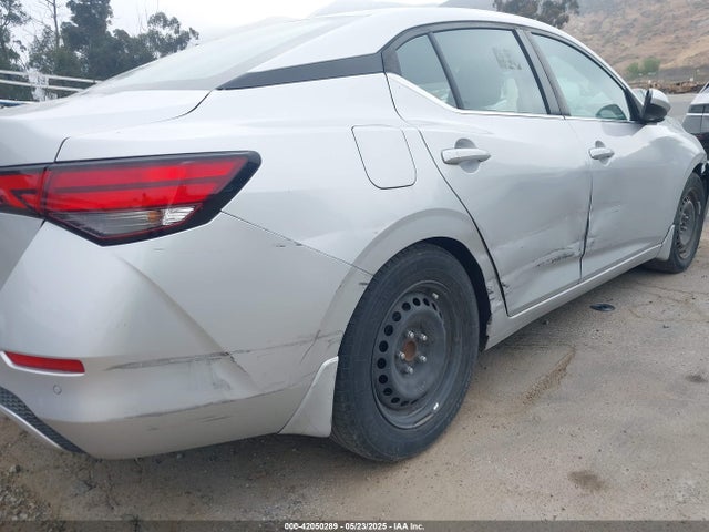 3N1AB8BV0MY244767 Nissan Sentra