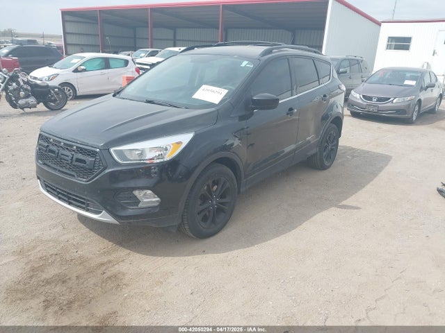 1FMCU9GD5HUB01064 Ford ESCAPE SE