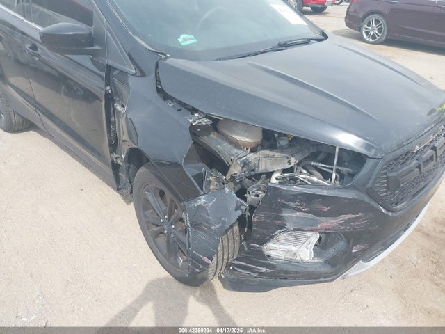 1FMCU9GD5HUB01064 Ford ESCAPE SE