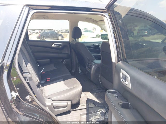 5N1DR2MN1KC585905 Nissan Pathfinder S