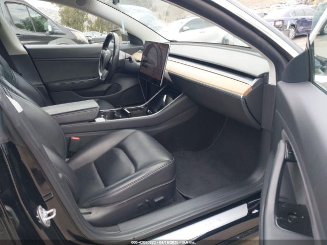 2018 TESLA MODEL 3 5YJ3E1EA1JF171879 Photo 4