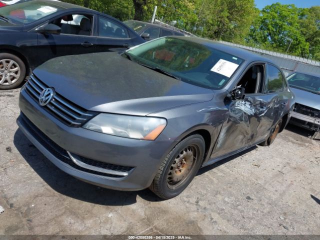 1VWAS7A37FC088646 Volkswagen Passat 1.8t S