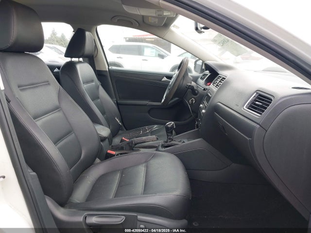3VWD17AJ3EM238330 Volkswagen Jetta 1.8t Se