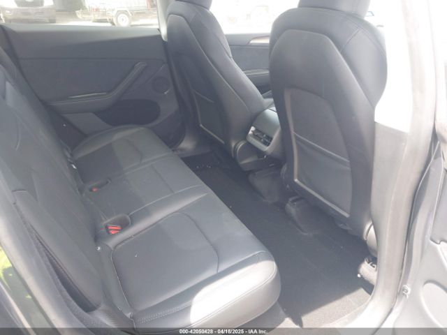 2023 TESLA MODEL Y 7SAYGDEE6PA169168 Photo 7