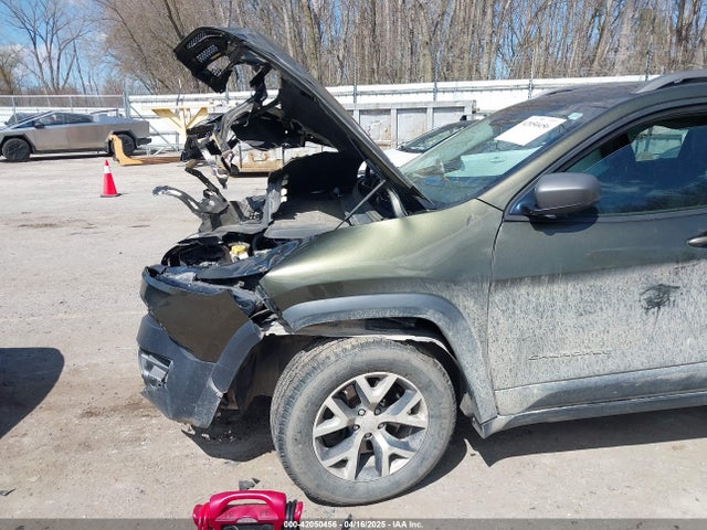 1C4PJMBS1FW697654 Jeep Cherokee
