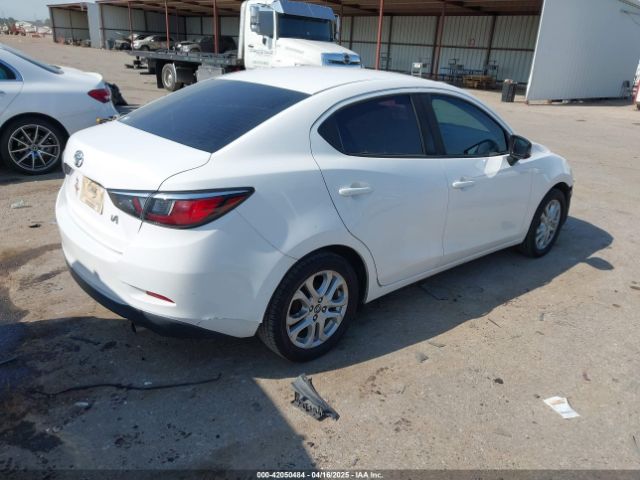 3MYDLBYV0HY157096 Toyota YARIS IA